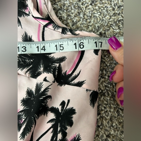 5/$25 Harmony + Havoc tropical short jumper lightweight size medium fits small - Picture 4 of 10